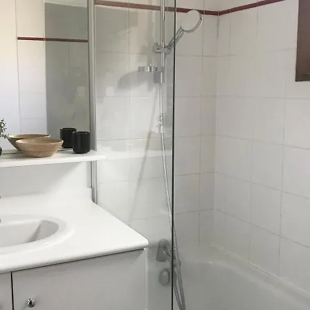 Mitoyen Renove 3 Pieces, 7 Pers, Terrasse, Parking, Animaux Admis - Fr-1-504-69